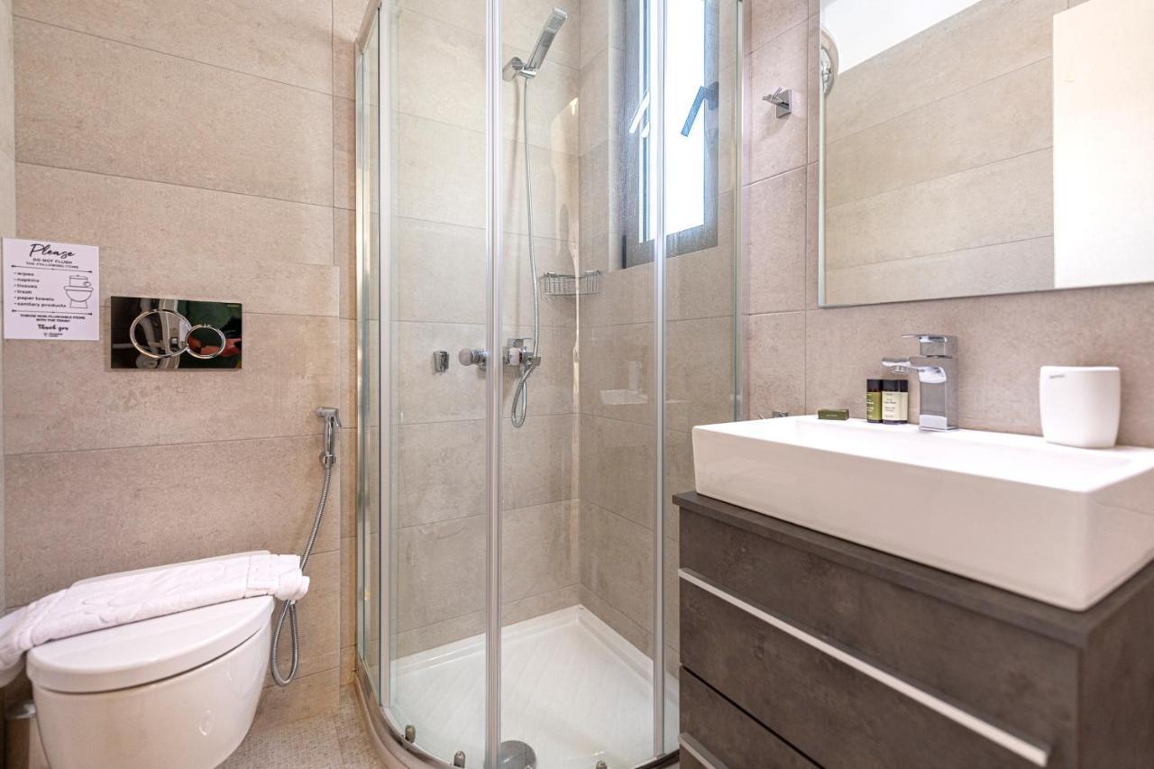 Phaedrus Living: Luxury Penthouse Potamianou Ateny